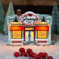 Snow Village "National Lampoons" Jelly Of The Month Club