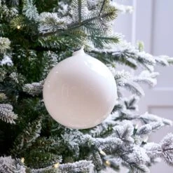 6" Snow White Bubblegum Glass Ornament