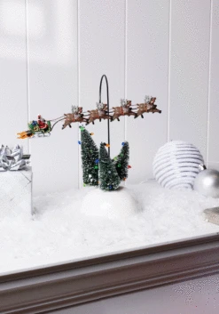 Snow Village "National Lampoons" Animated Flaming Sleigh