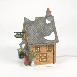 Dickens Village Cotswold Greengrocer -The Christmas Palace Store 81rYCFIFq1L. AC SL1500